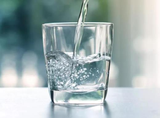 5杯水分給6個領導